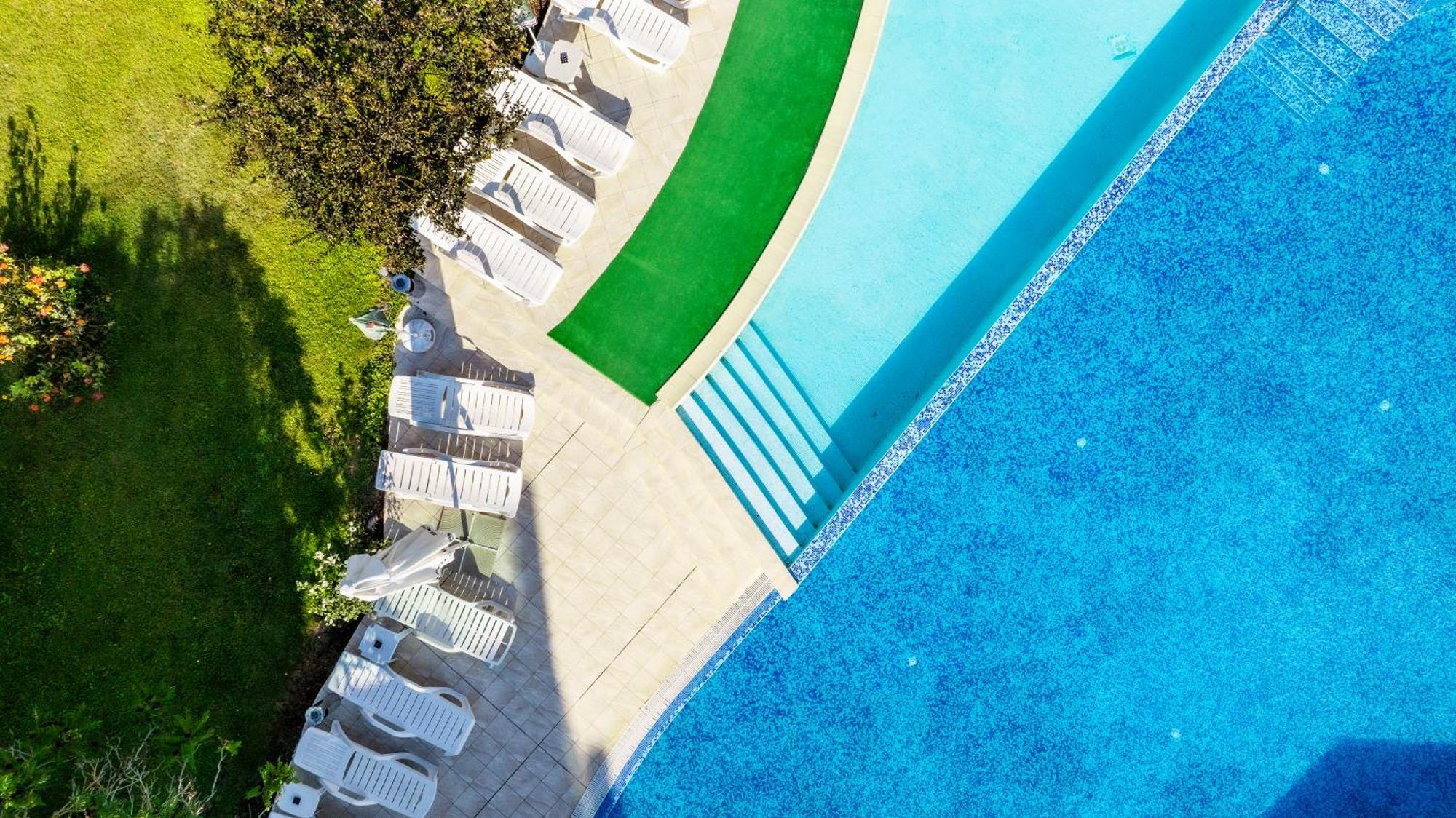 Aparthotel Hotel Prestige City II Primorsko Eksteriør billede