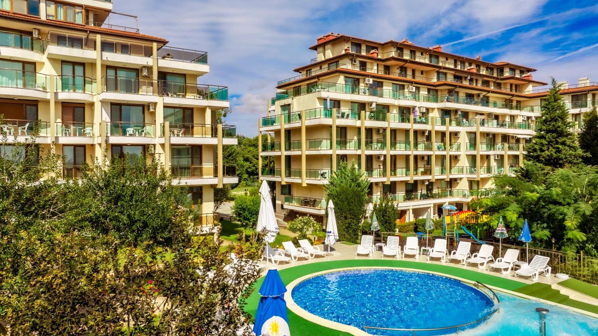 Aparthotel Hotel Prestige City II Primorsko Eksteriør billede