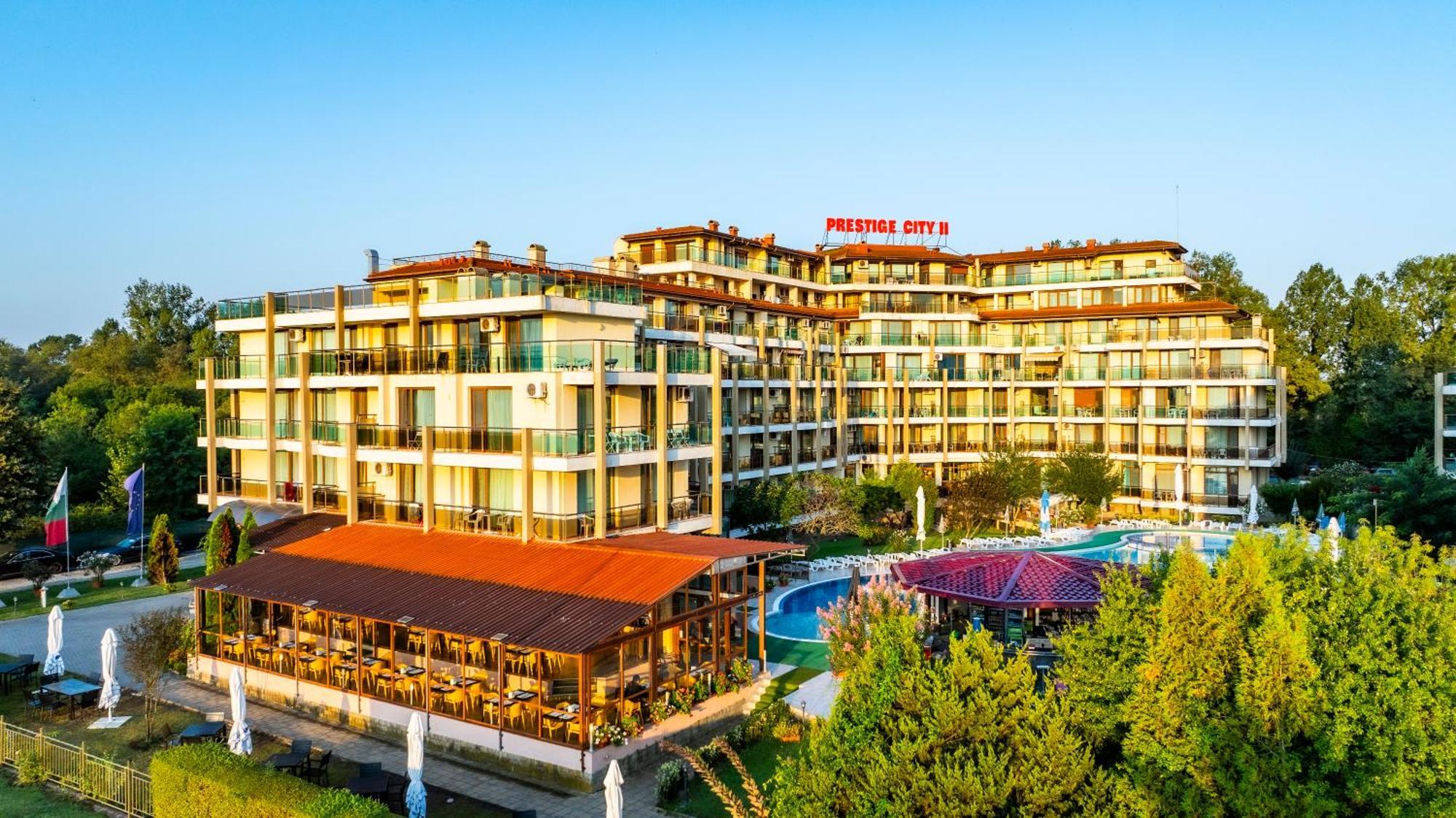 Aparthotel Hotel Prestige City II Primorsko Eksteriør billede