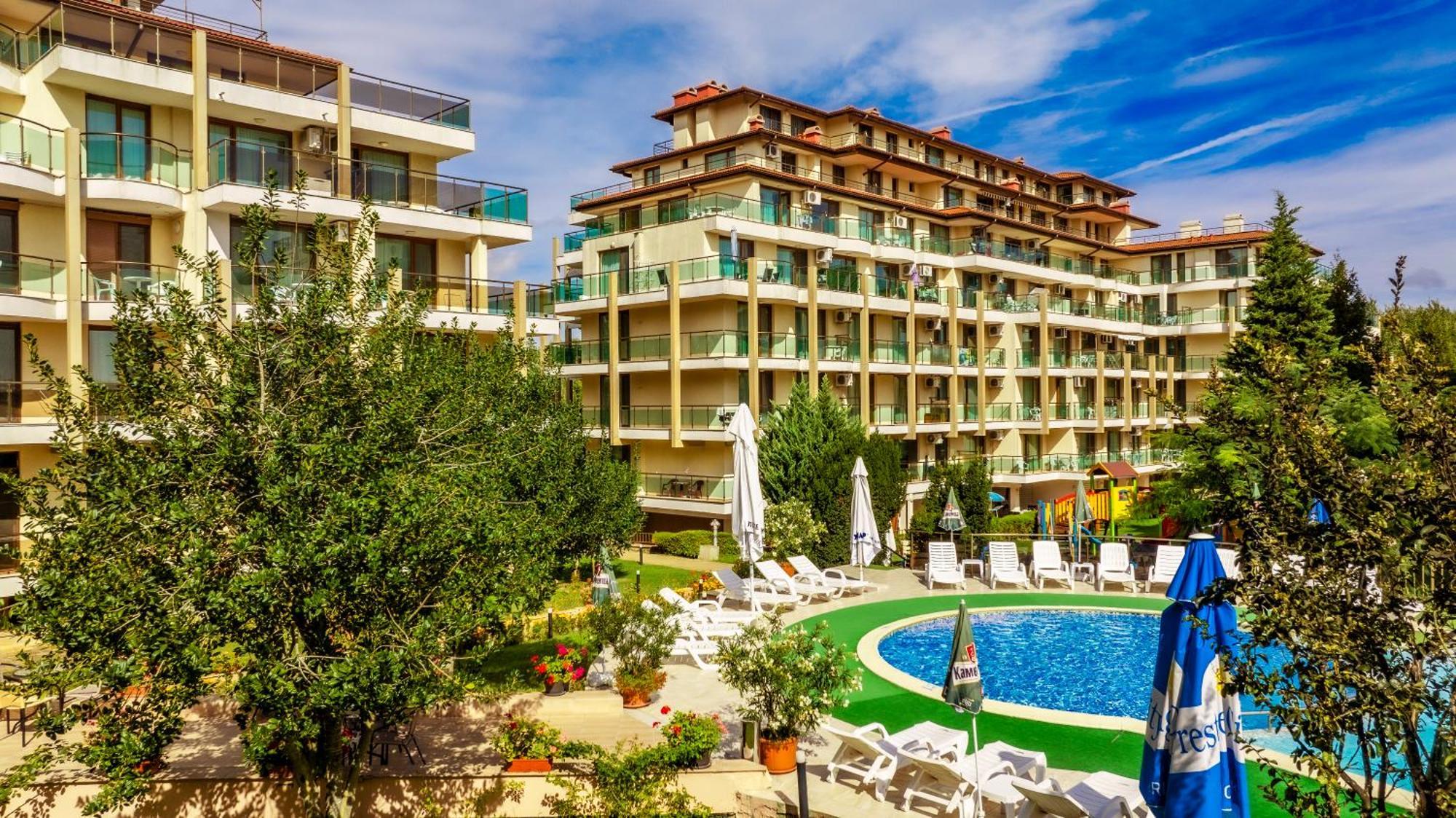 Aparthotel Hotel Prestige City II Primorsko Eksteriør billede