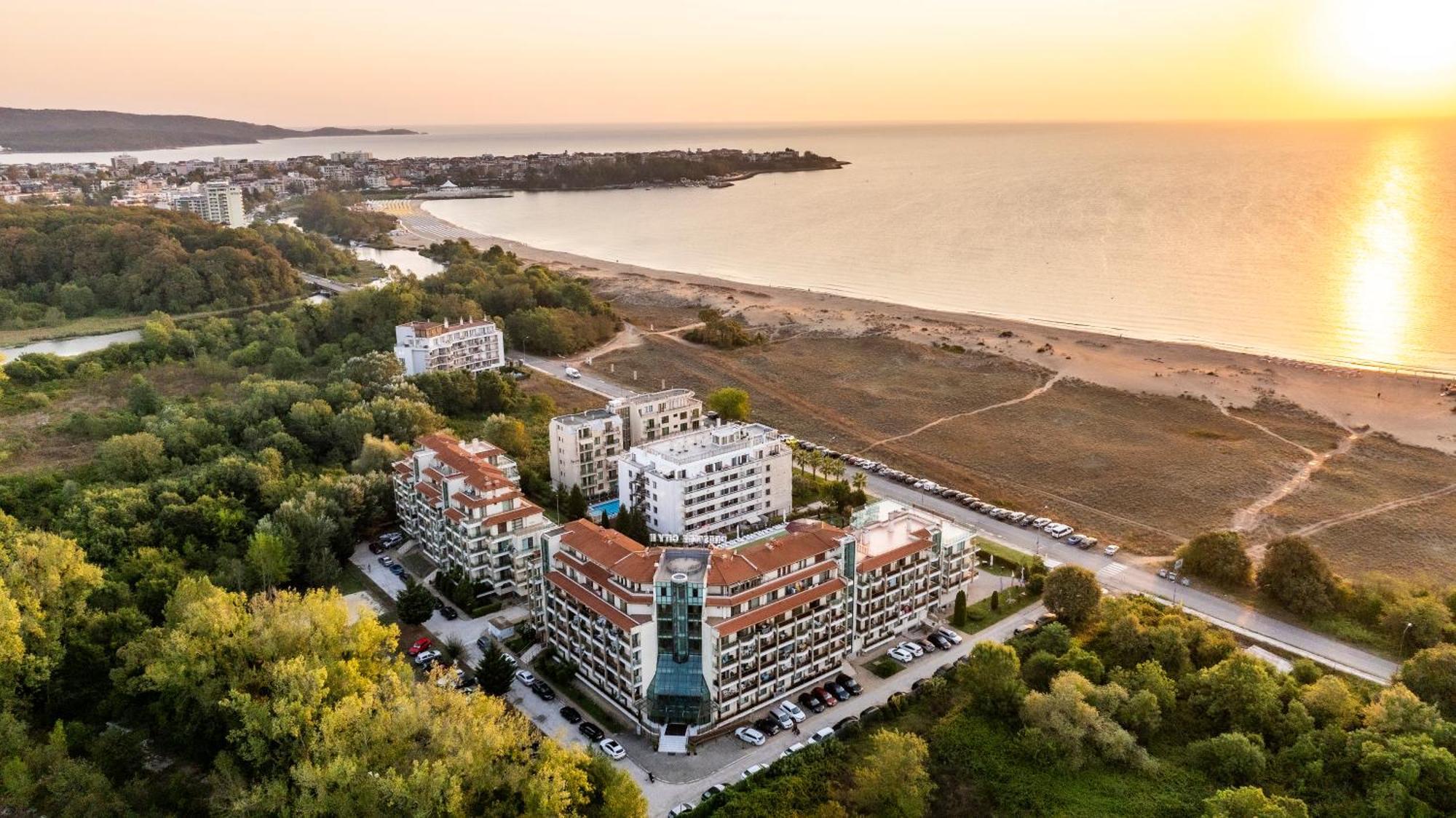 Aparthotel Hotel Prestige City II Primorsko Eksteriør billede