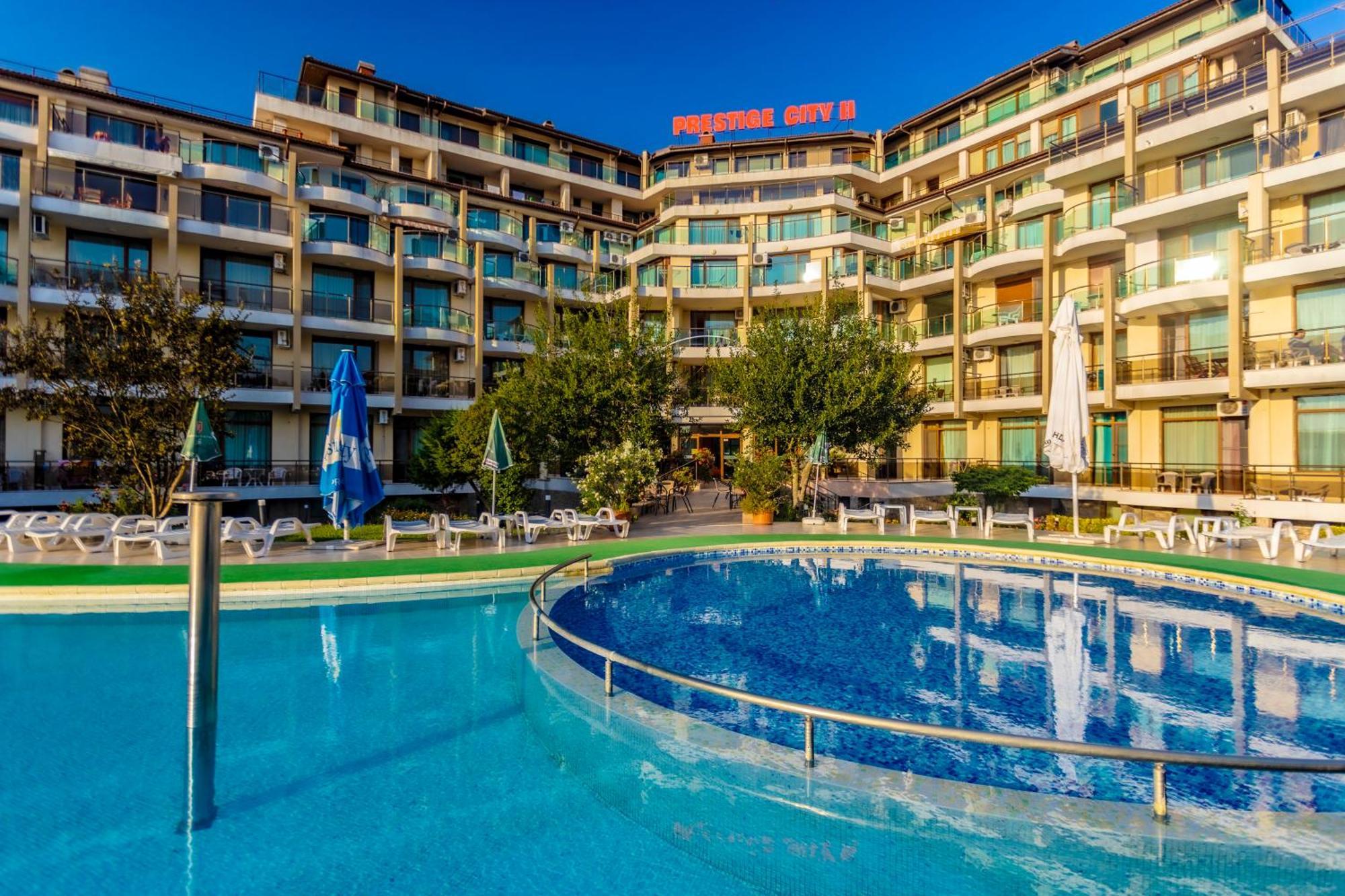 Aparthotel Hotel Prestige City II Primorsko Eksteriør billede