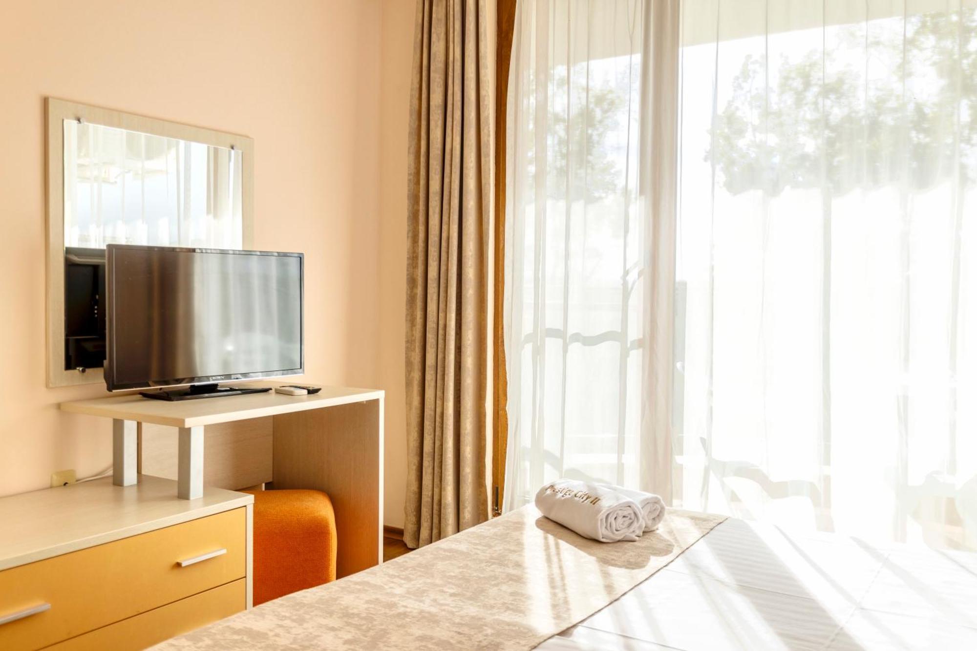 Aparthotel Hotel Prestige City II Primorsko Eksteriør billede