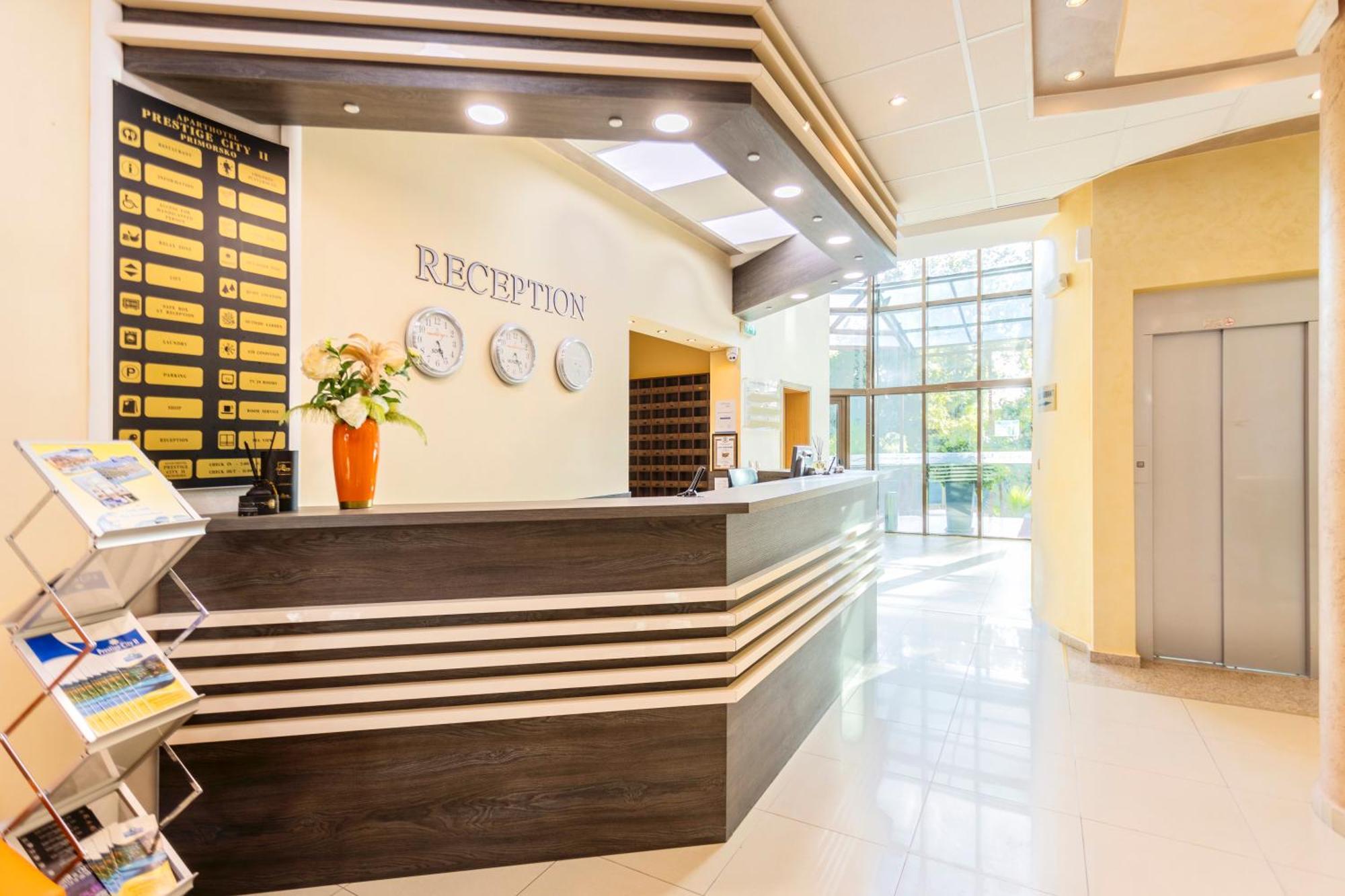 Aparthotel Hotel Prestige City II Primorsko Eksteriør billede